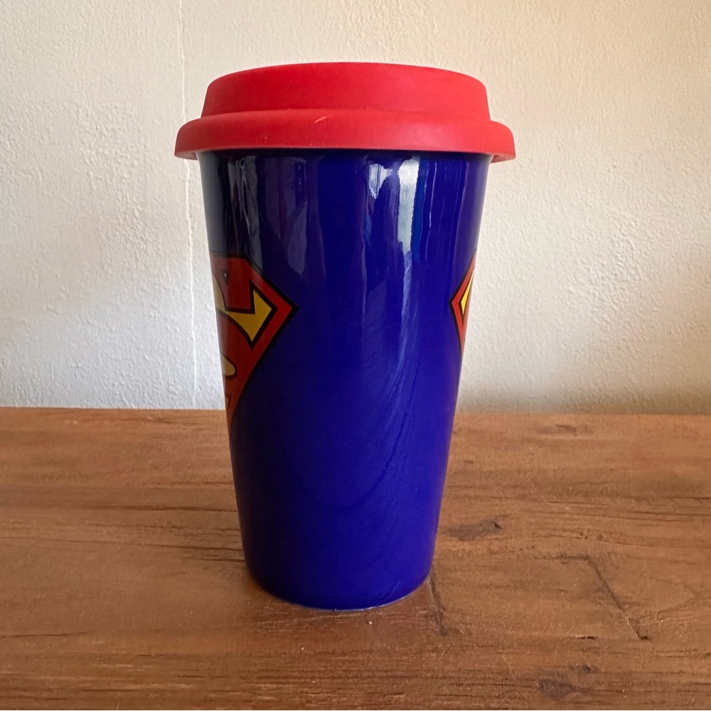 Ceramic Superman Tumbler with Silicone Lid - Picture 2 of 8